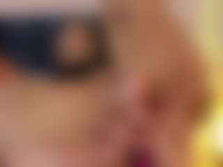 ErikaMoore's Live Sex Cam Show