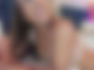 ErikaMoore's Live Sex Cam Show