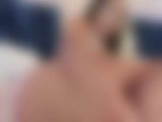 ErikaMoore's Live Sex Cam Show