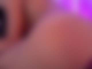 Live cam show with ErikaMoore - Small Tits Toys on Camsoda
