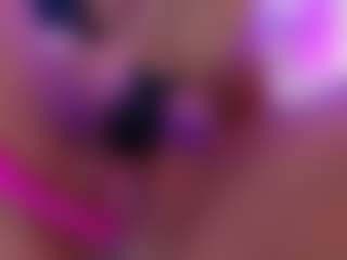 ErikaMoore's Live Sex Cam Show