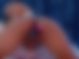 ErikaMoore's Live Sex Cam Show