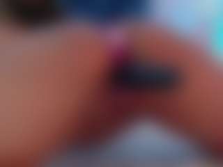 Live cam show with ErikaMoore - Squirt Teen (18+) on xxxlivecams.org