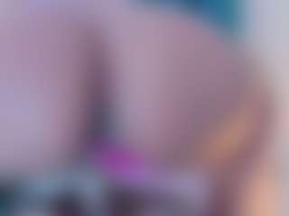 ErikaMoore's Live Sex Cam Show