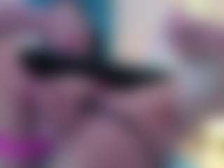 ErikaMoore's Live Sex Cam Show