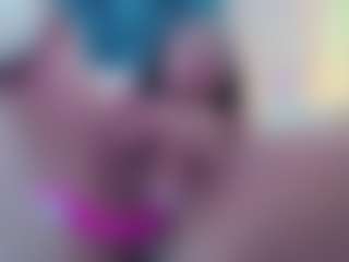 ErikaMoore's Live Sex Cam Show