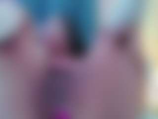 ErikaMoore's Live Sex Cam Show