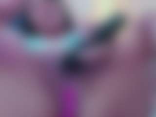 ErikaMoore's Live Sex Cam Show