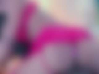 Live cam show with ErikaMoore - Black Petite on Hubzter Live