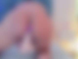 ErikaMoore's Live Sex Cam Show