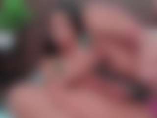 Live cam show with ErikaMoore - Ebony Shaved Pussy on mypornchat.com