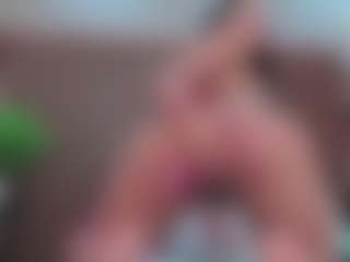 ErikaMoore's Live Sex Cam Show