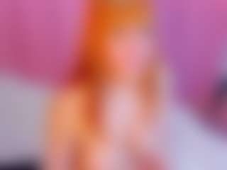 Live cam show with GigyDeluxe - Ass Clapping on Camming Site