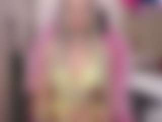 Live cam show with Icerebel - Blue Eyes on sexylive.show