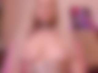 Live cam show with Icerebel - Blonde Hair on Camsoda