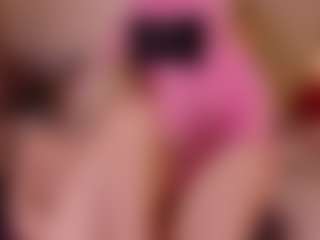 Live cam show with Icerebel - Blue Eyes on Camsoda