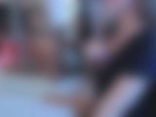 jesica-moonn MILF webcam performer live streaming