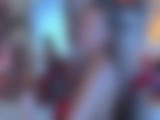 jesica-moonn MILF webcam performer live streaming