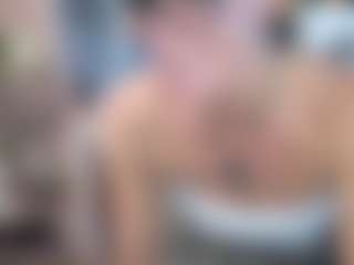 jesica-moonn MILF webcam performer live streaming