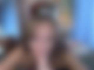 jesica-moonn MILF webcam performer live streaming