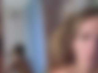 Live cam show with jesica-moonn - Blonde Hair MILF on Camiplay Live