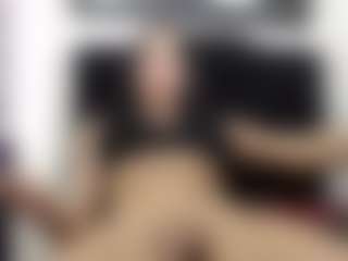 Live cam show with Lia-Vip - Black Hair on Soda Cam