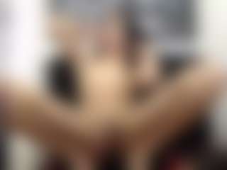 Lia-Vip's Live Sex Cam Show