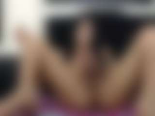 Lia-Vip's Live Sex Cam Show