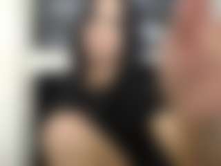 Live cam show with Lia-Vip - Brown Eyes on friskycurves.com