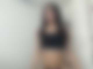 Lia-Vip's Live Sex Cam Show
