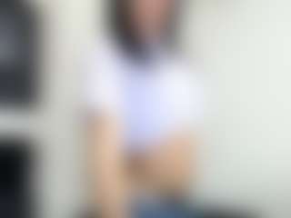Live cam show with Lia-Vip - Big Cock on TeamSkeetLive