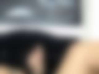 Live cam show with Lia-Vip - Average on Camsoda