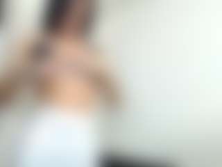 Lia-Vip's Live Sex Cam Show