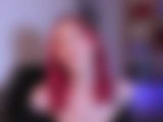 Live cam show with KiranaHayes - Red Hair on Camsoda