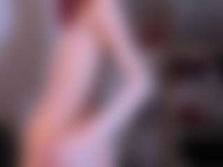Live cam show with KiranaHayes - Tease on Camsoda