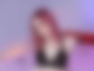 Live cam show with KiranaHayes - Lean on CamwithHer