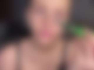 Live cam show with Chanelle - Dildo Or Vibrator on CamwithHer