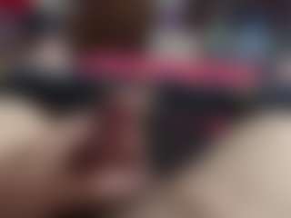 Live cam show with Tacoman12245 - Average on Big Tits