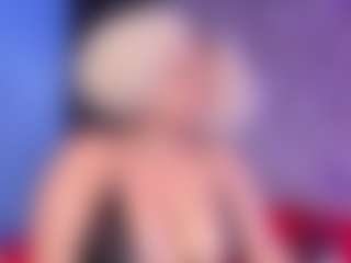TammyBrown1 MILF webcam performer live streaming