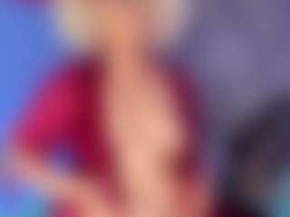 Live cam show with TammyBrown1 - Fetish MILF on Dolls Live