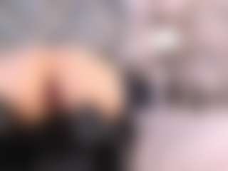 Live cam show with Adaonk - Brown Eyes on Chatstar