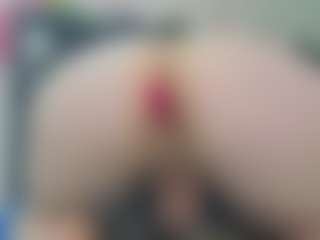AmmyConnor's Live Sex Cam Show