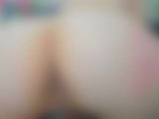 Live cam show with AmmyConnor - Sexting on wildcum.com