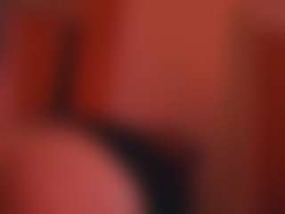 Avery After Dark's Live Sex Cam Show