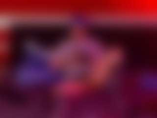 Live cam show with Avery After Dark - Handjob on wildcum.com