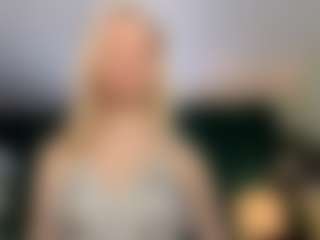 Live cam show with EvaFilipiak - Schoolgirl on crypto-cams