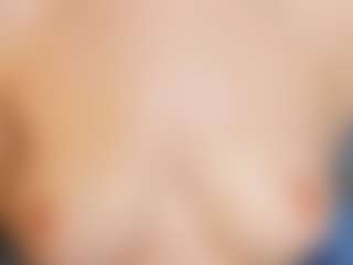 Live cam show with EvaFilipiak - Camel Toe on pussylord.com