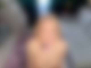 EvaFilipiak's Live Sex Cam Show