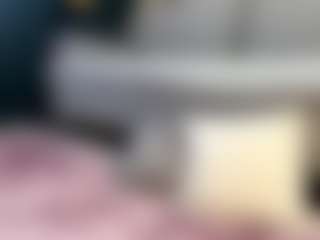 Live cam show with EvaFilipiak - Schoolgirl on Soda Cam