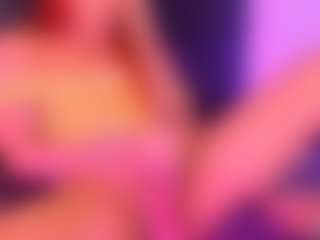 Live cam show with Flora-sofia - Tease on Camsoda